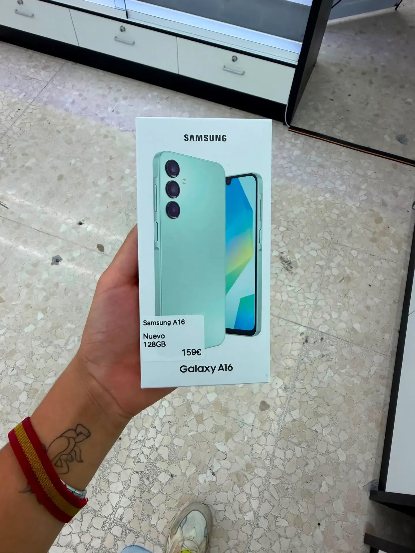 SAMSUNG GALAXY A16 4gb 128gb