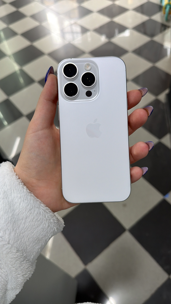 IPHONE 16 PRO 256 gb