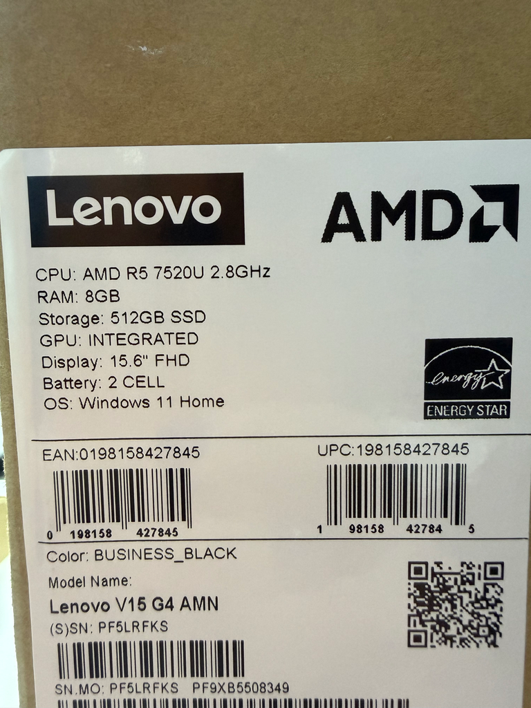 LENOVO AMD R5 7520U 512 gb 8 RAM 15.6 pulgadas